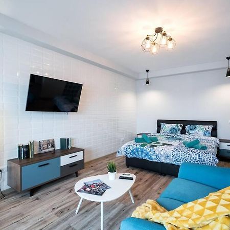 New Era Studio Near Old Town Бухарест Екстер'єр фото