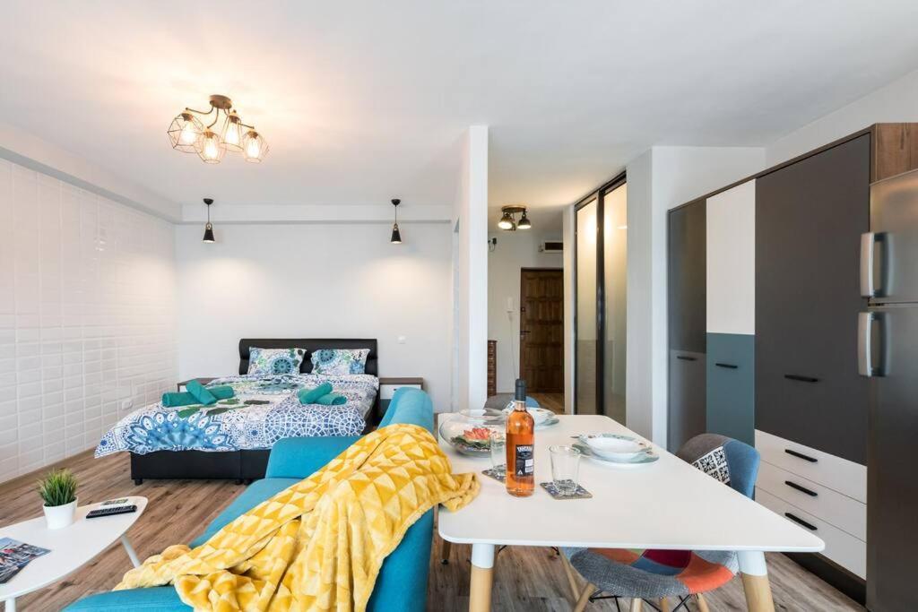 New Era Studio Near Old Town Бухарест Екстер'єр фото